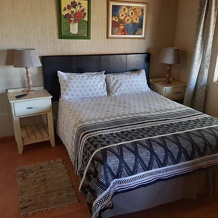 Gallery Inn Bela-Bela Ngoại thất bức ảnh