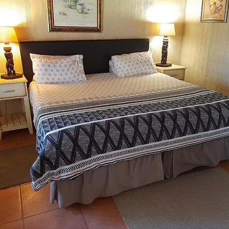 Gallery Inn Bela-Bela Ngoại thất bức ảnh