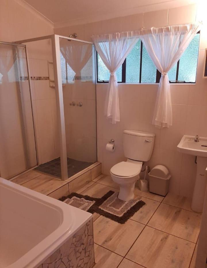 Gallery Inn Bela-Bela Ngoại thất bức ảnh