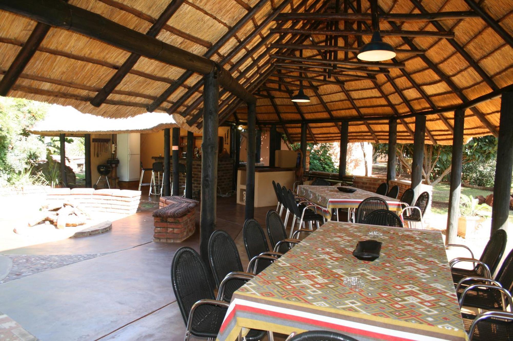 Gallery Inn Bela-Bela Ngoại thất bức ảnh